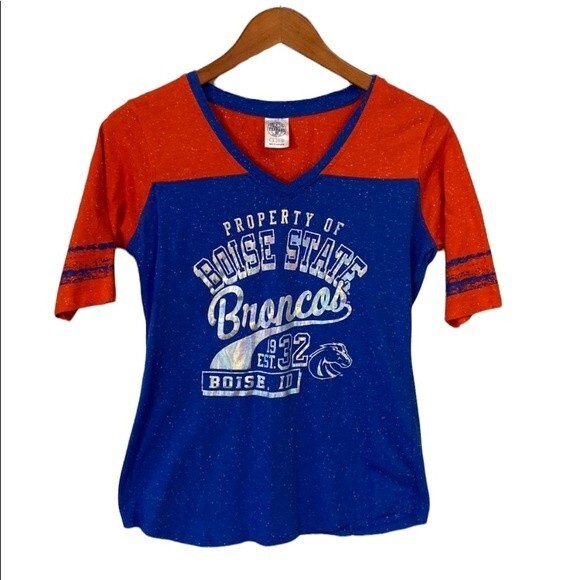 Rivalry Threads T-Shirt  Boise State Broncos Short Sleeve Novelty Print V-Neck - Picture 1 of 12